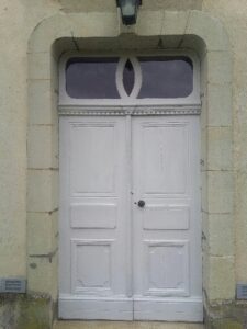 Menuiserie Guillet | Porte d'Entrée - Avant | Doué-le-Fontaine